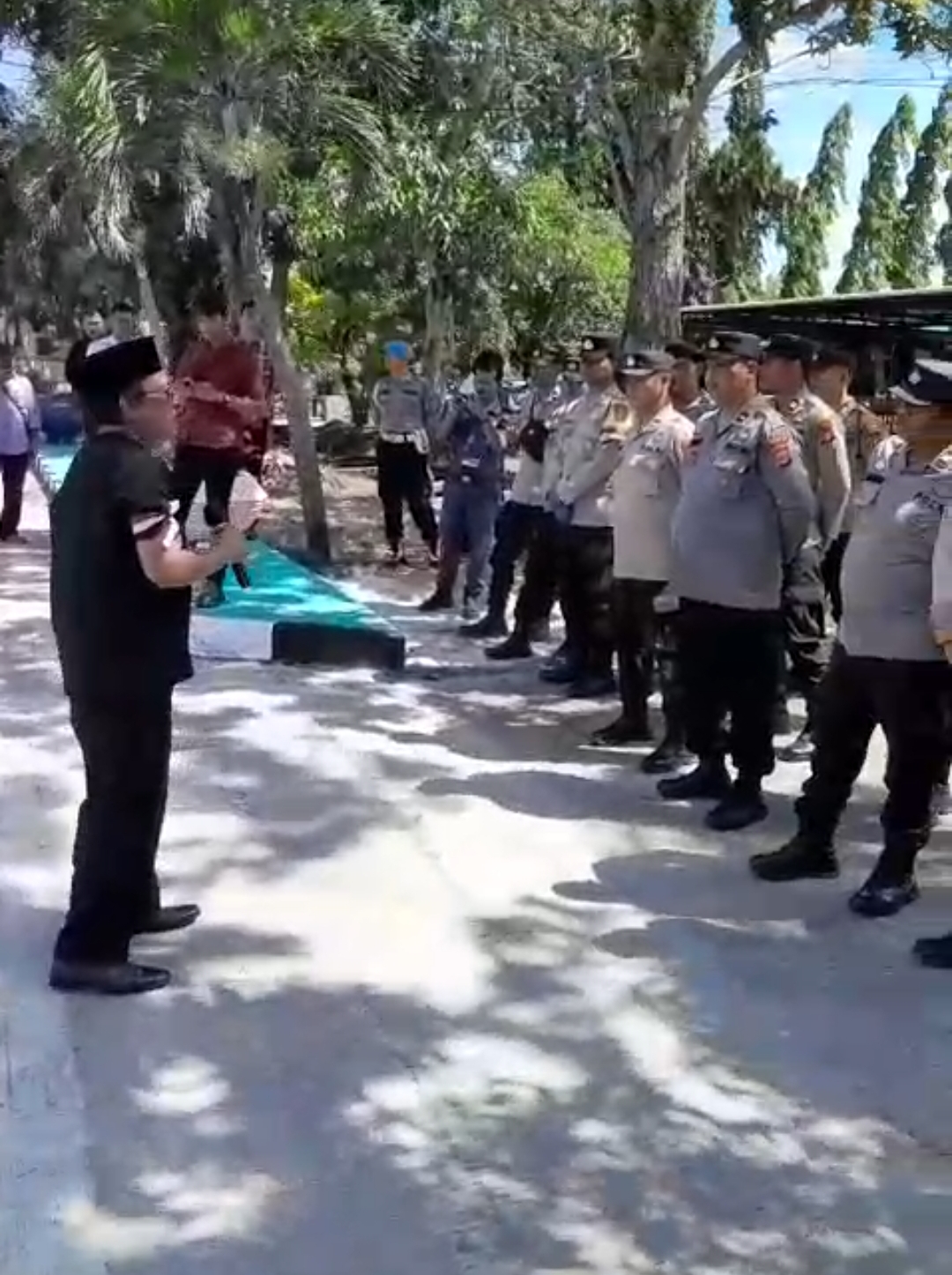 Screenshot_2025-10-29-11-25-25-565_com.whatsapp-edit